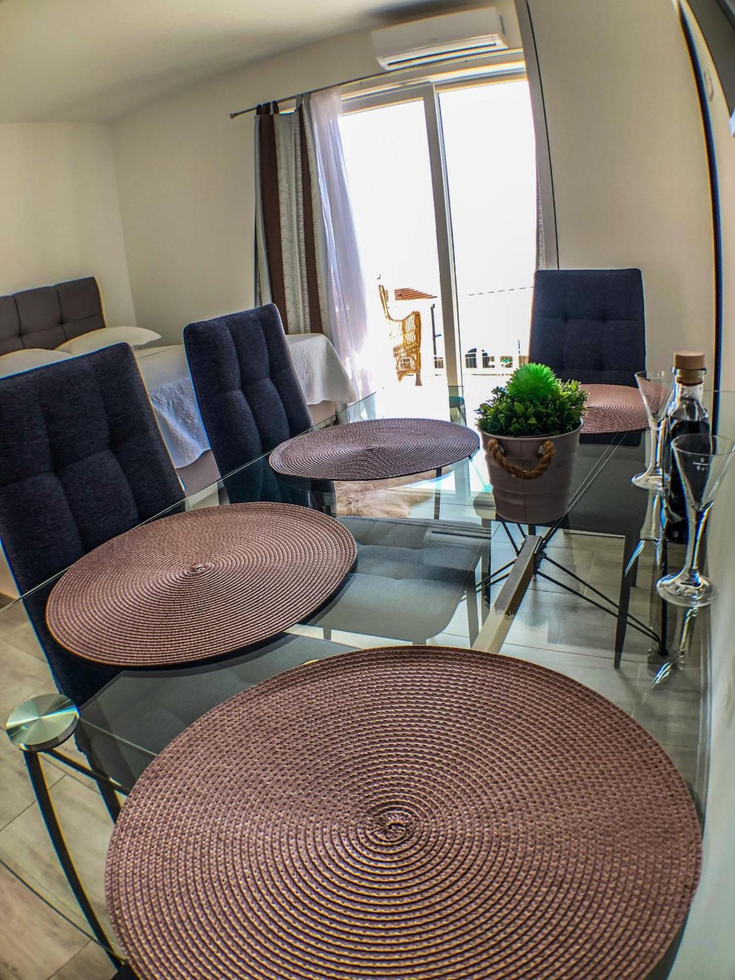 Apartments By The Sea Gradac, Makarska - 13181 Oda fotoğraf